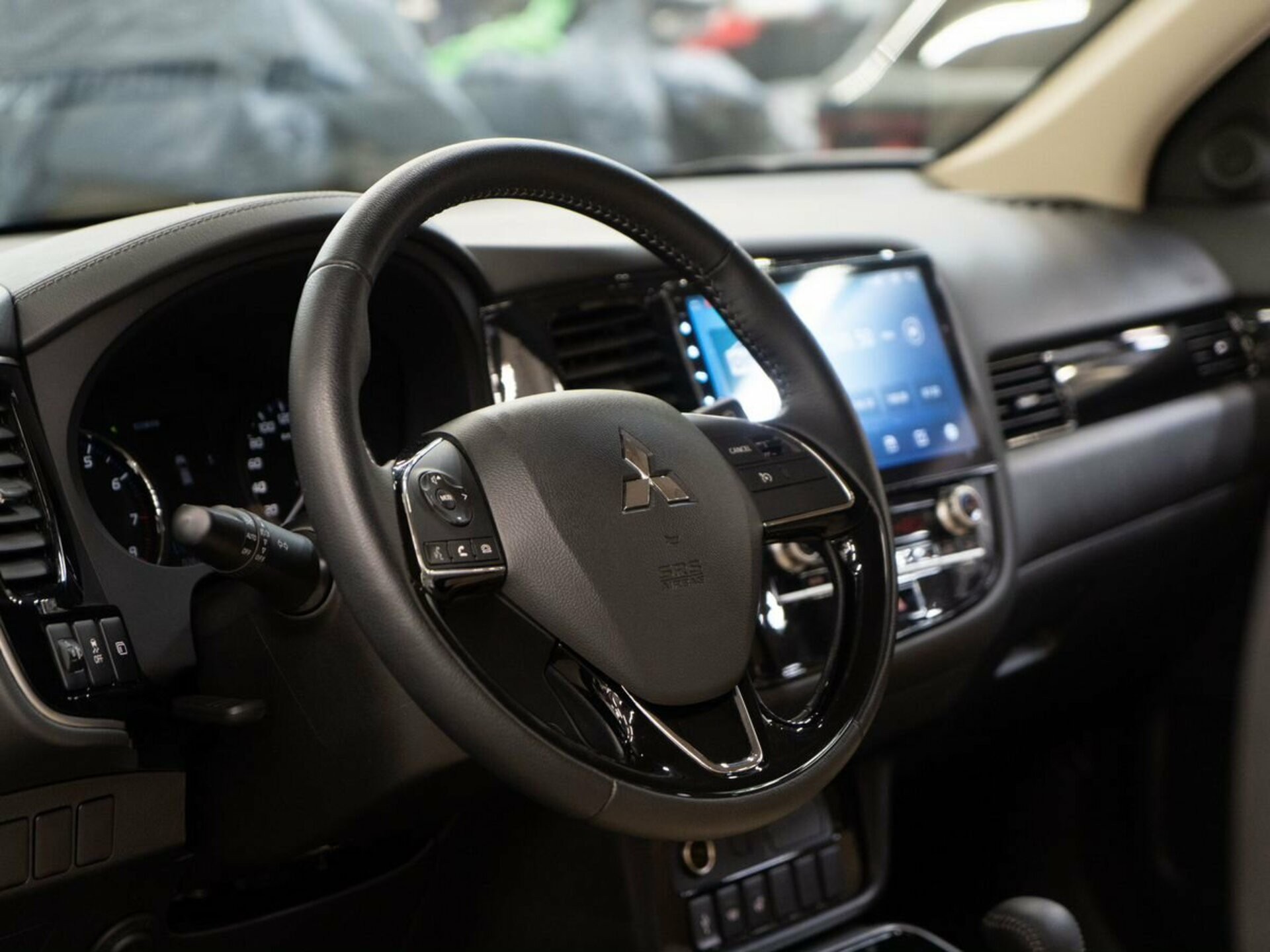 92829