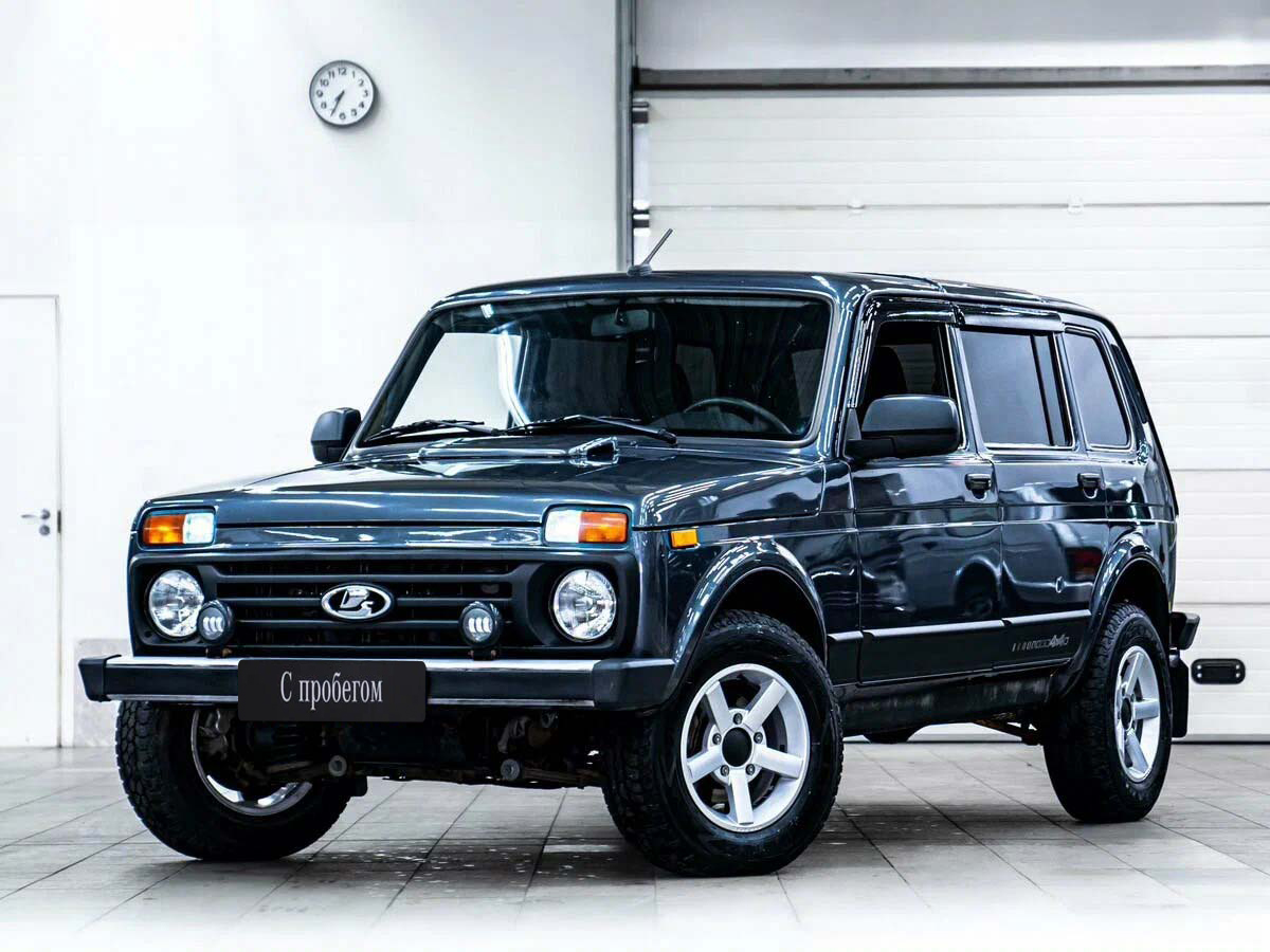 97261