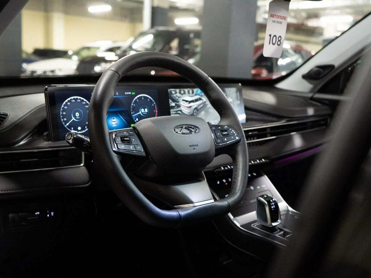 93587